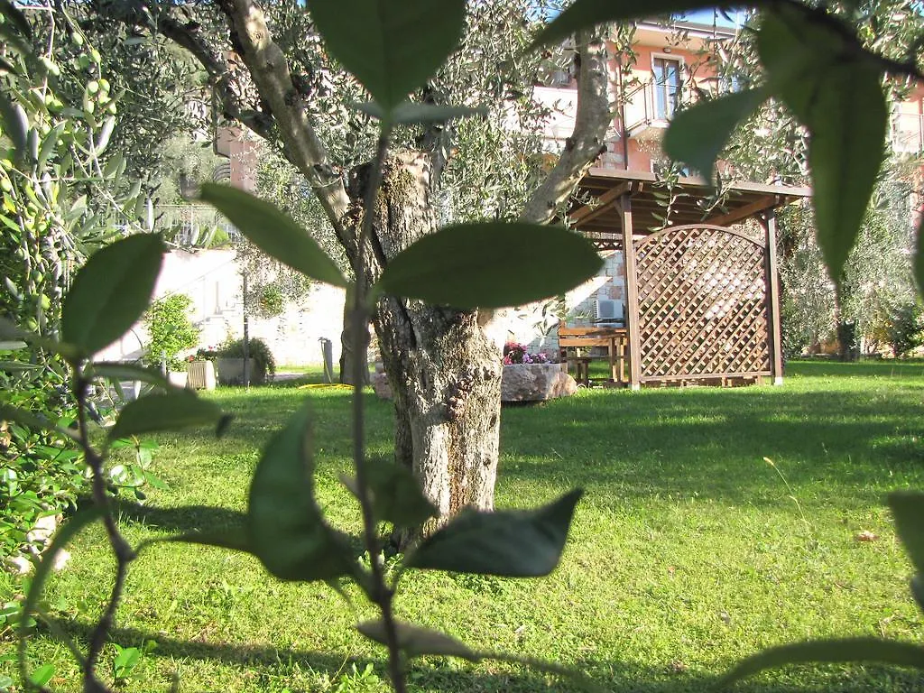 Aparthotel Residence Villa Margherita Brenzone sul Garda