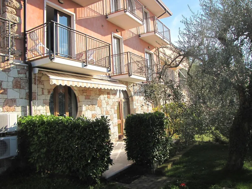 Residence Villa Margherita Brenzone sul Garda Aparthotel