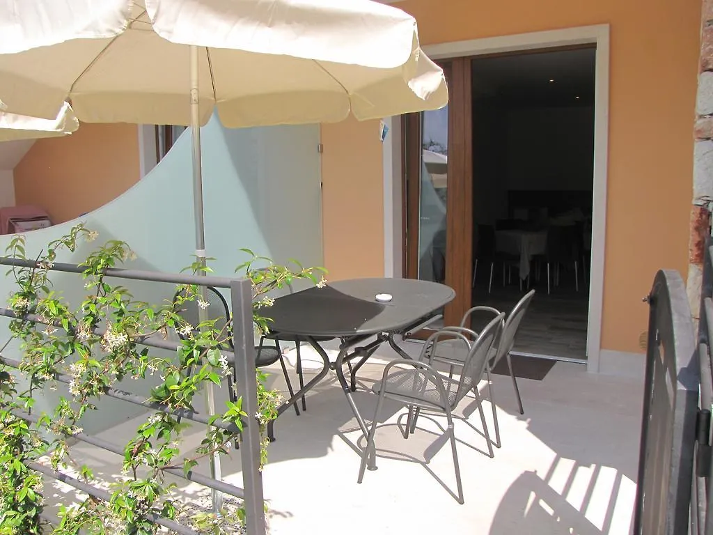 Residence Villa Margherita Brenzone sul Garda 3*,