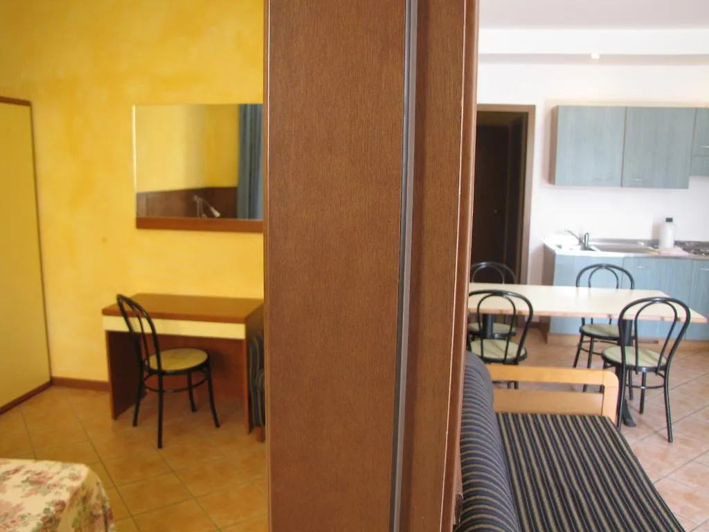 Aparthotel Residence Villa Margherita Brenzone sul Garda